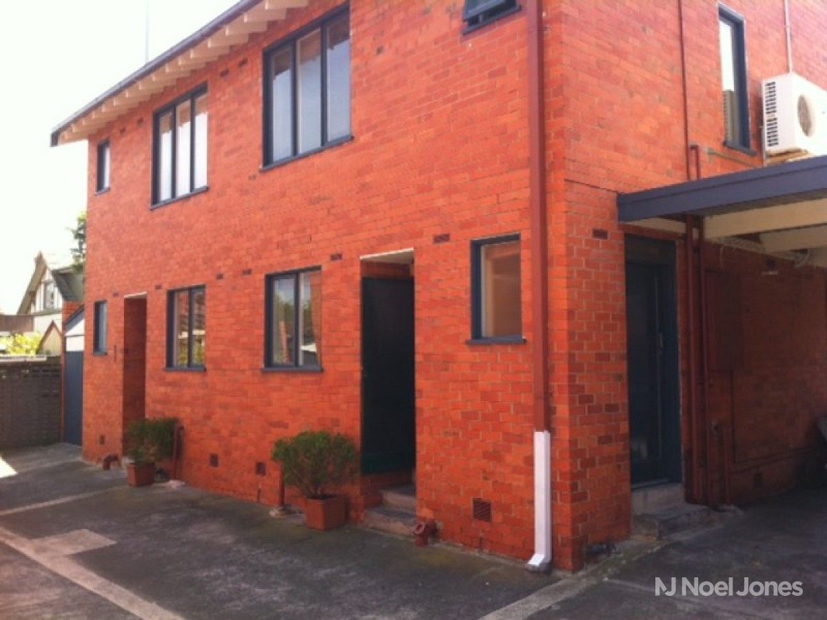 2 bedrooms Apartment / Unit / Flat in 7/5 Derby Crescent CAULFIELD EAST VIC, 3145