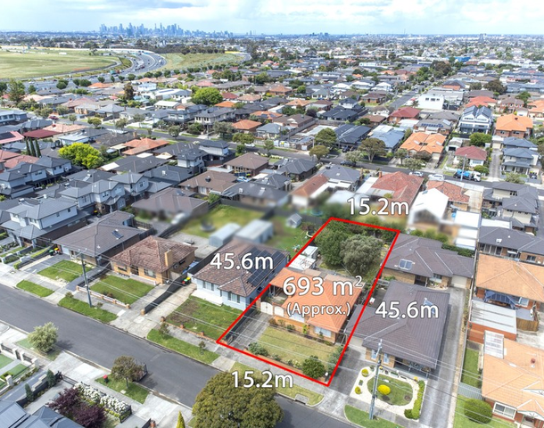 31 Green Street, Airport West VIC 3042