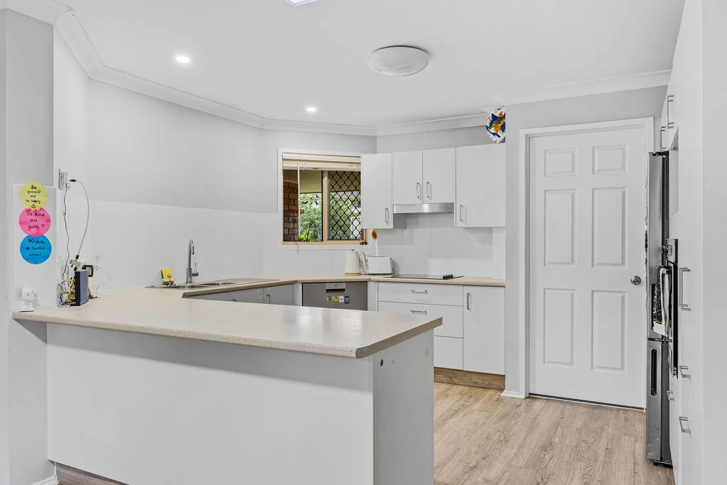 Additional image 3 of 24/2-10 Weedons Road, Nerang QLD 4211