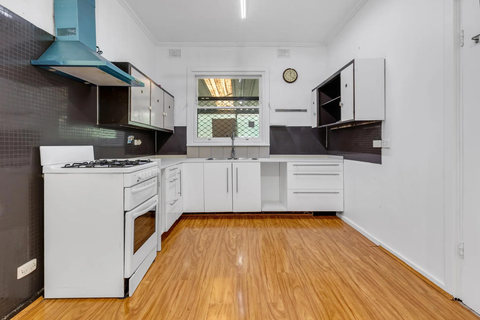 Additional image 6 of 34 Crisp Road, Elizabeth Downs SA 5113