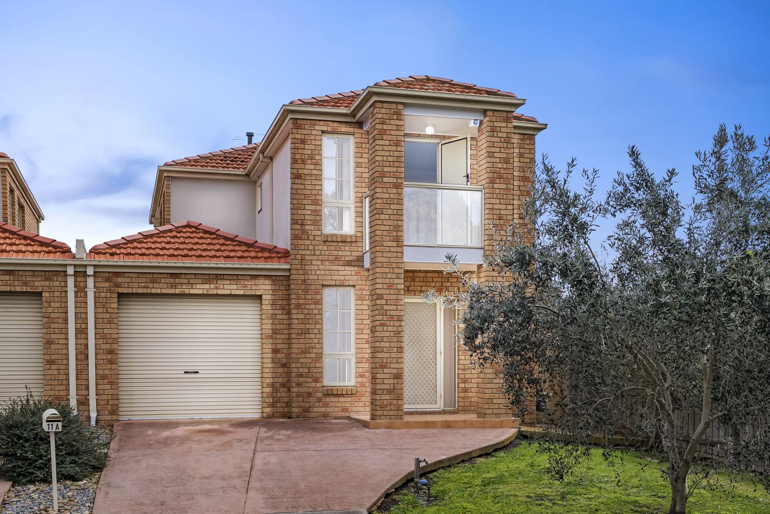 2/11 Brindalee Way, Hillside VIC 3037, Image 0