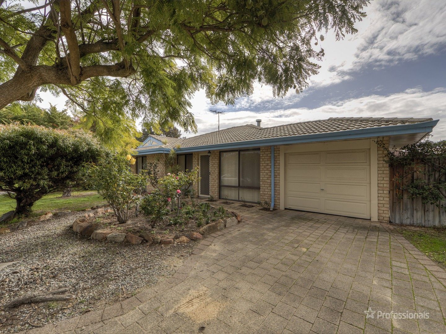 6 Kangaroo Entrance, Stratton WA 6056, Image 0