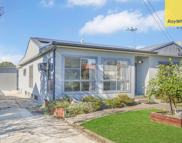 14 Freeman Street, Colyton NSW 2760