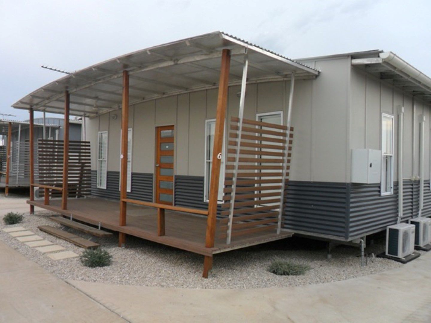 2 bedrooms Apartment / Unit / Flat in  BLACKWATER QLD, 4717