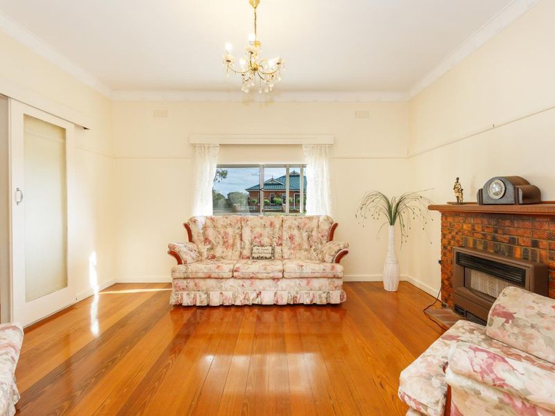 75 TOPPING Street, Sale VIC 3850, Image 1