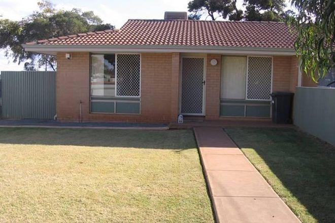 Picture of 2a Talmalmo Place, SOUTH KALGOORLIE WA 6430