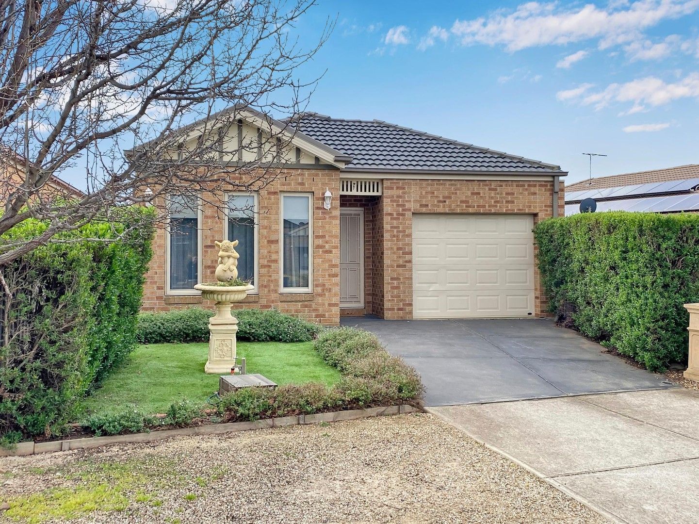 2/10 Drysdale Place, Brookfield VIC 3338, Image 0
