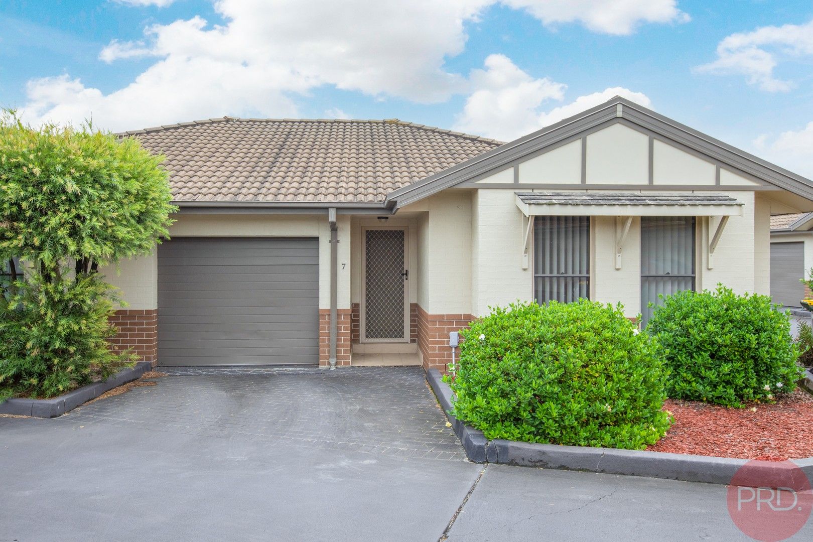 7/12 Denton Park Drive, Rutherford NSW 2320, Image 0