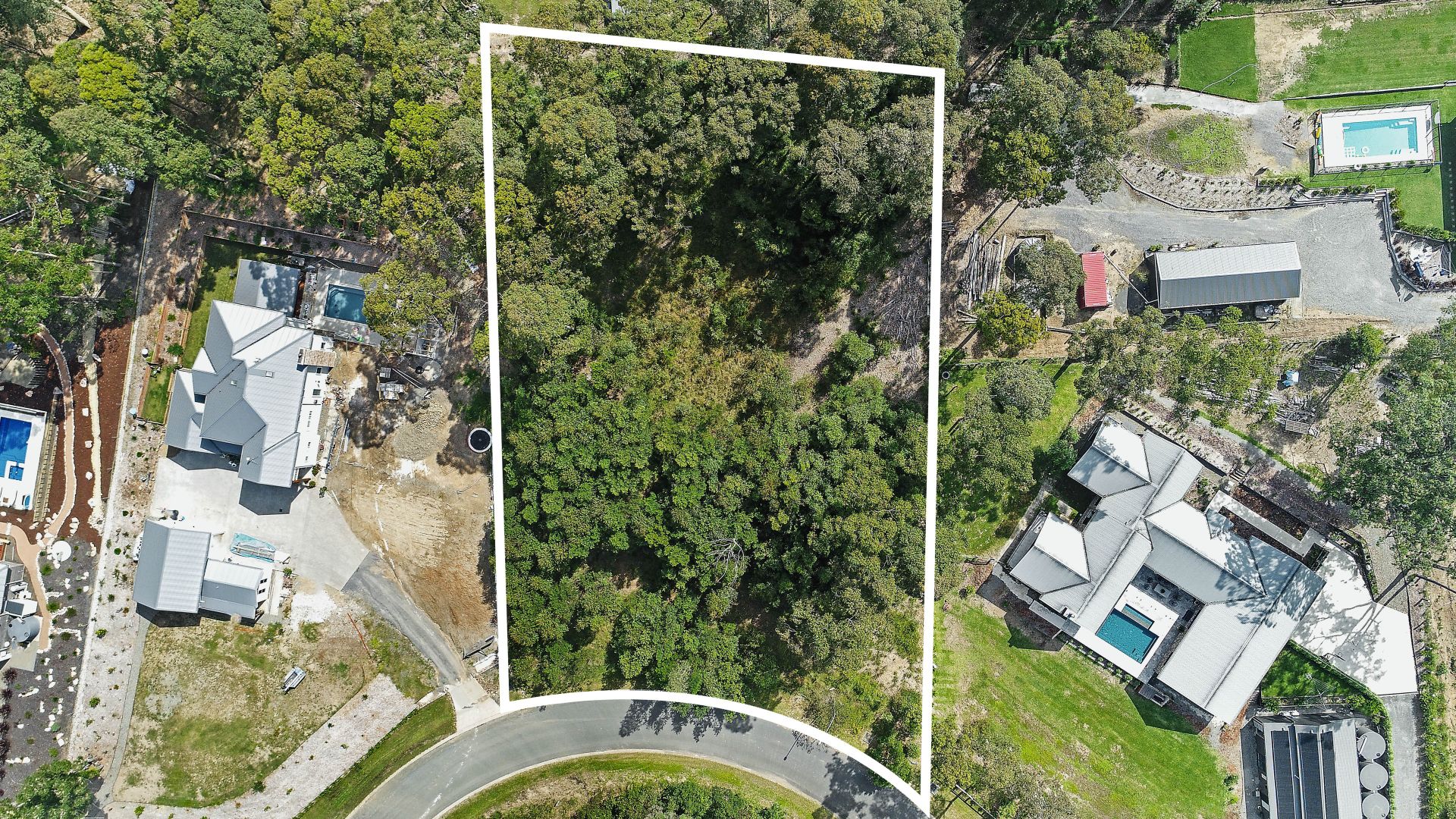 18 Hickory Crescent, Bangalee NSW 2541, Image 2