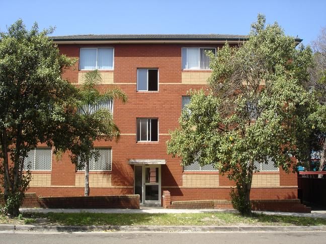 2 bedrooms Apartment / Unit / Flat in 4/55 Baird Avenue MATRAVILLE NSW, 2036