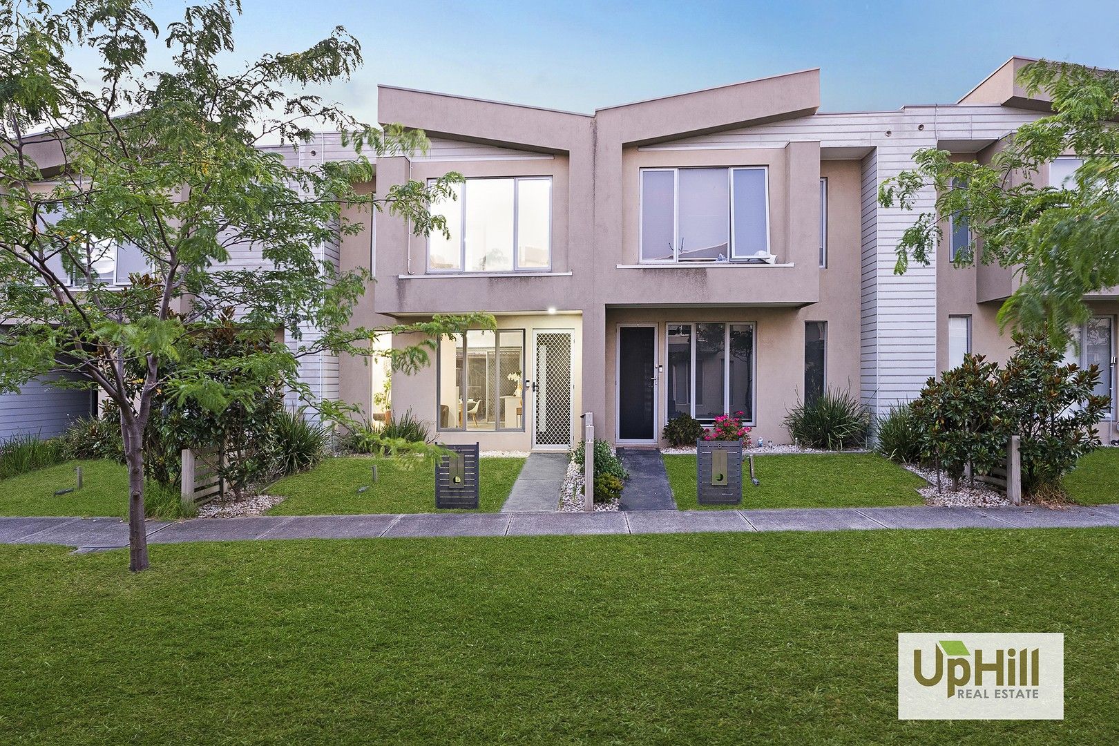 10 Aviara Walk, Cranbourne VIC 3977, Image 0