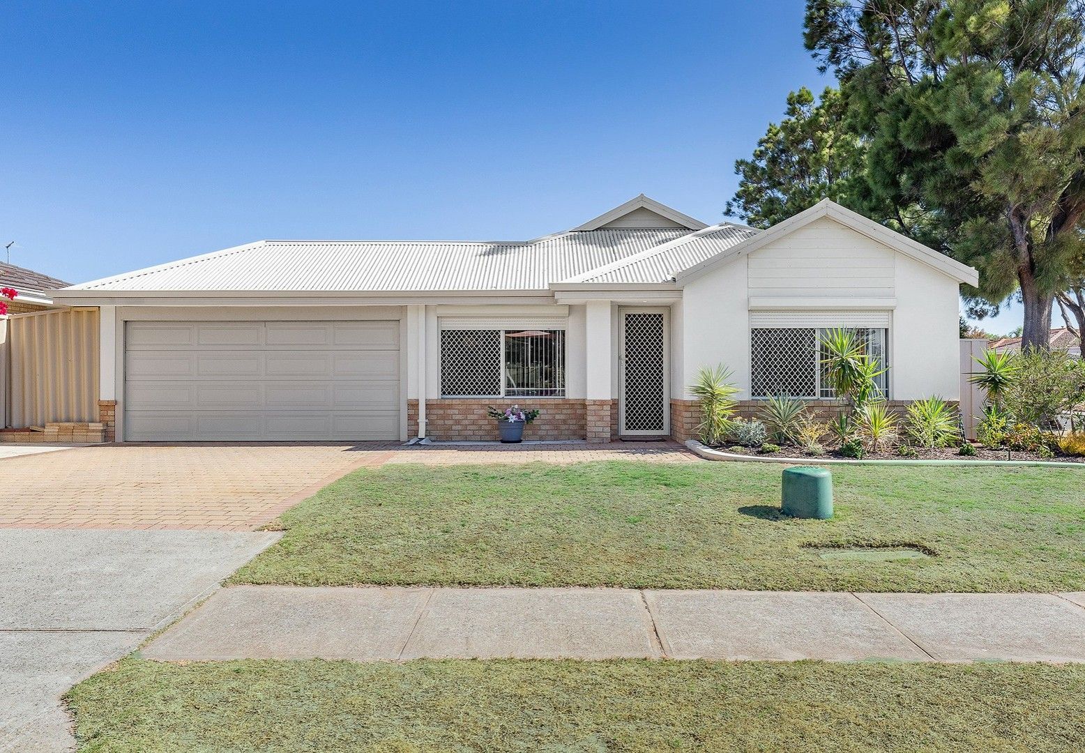 4 bedrooms House in 48 Foundation Loop QUINNS ROCKS WA, 6030
