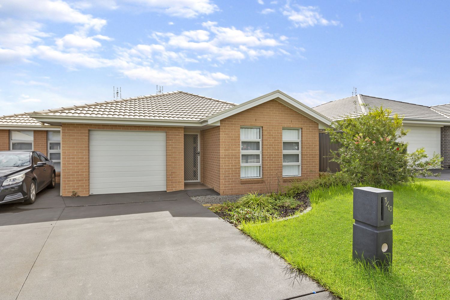 3 bedrooms Semi-Detached in 1/10 Glen Ayr Avenue CLIFTLEIGH NSW, 2321