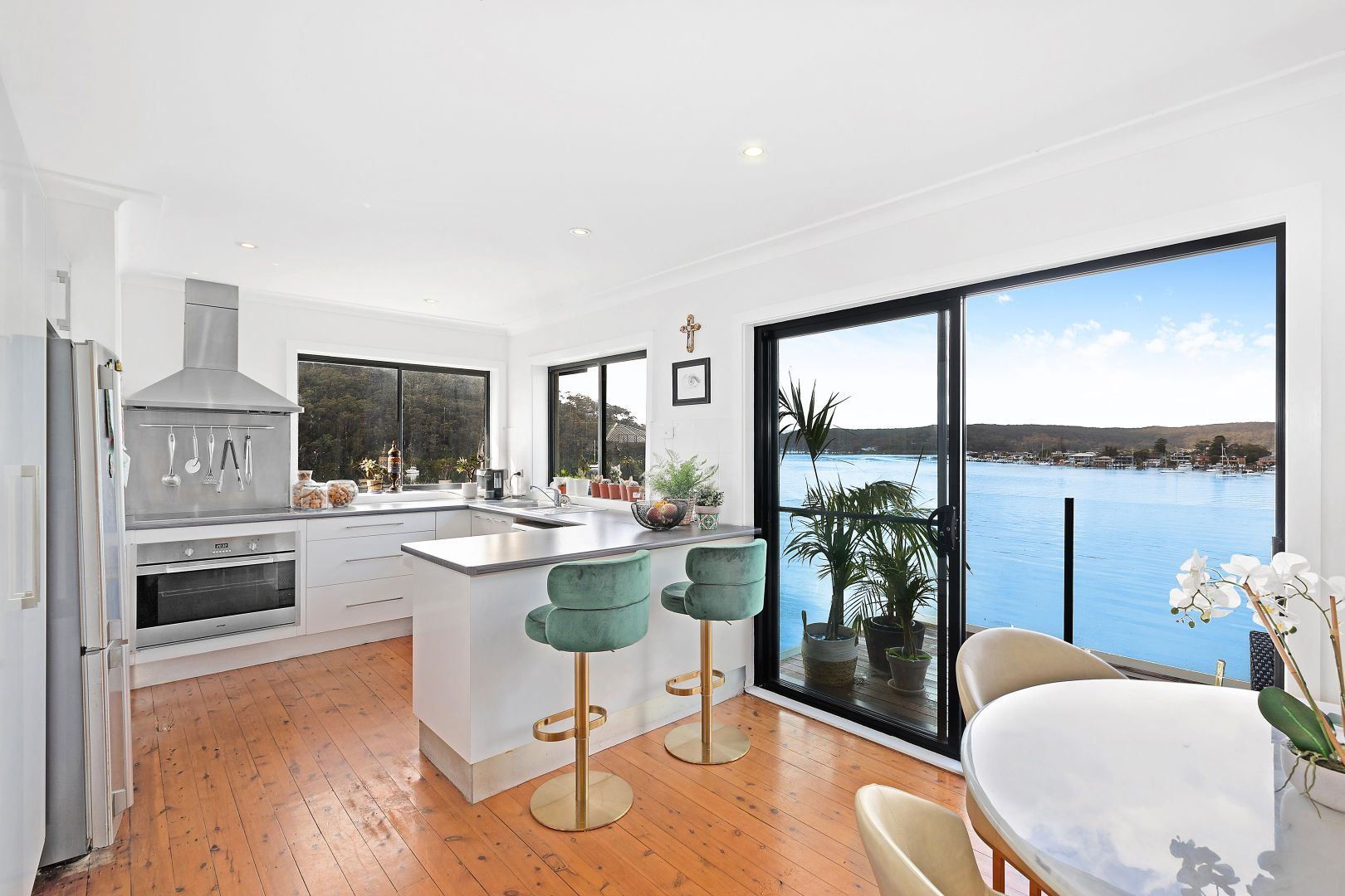 86 Daley Avenue, Daleys Point NSW 2257, Image 2