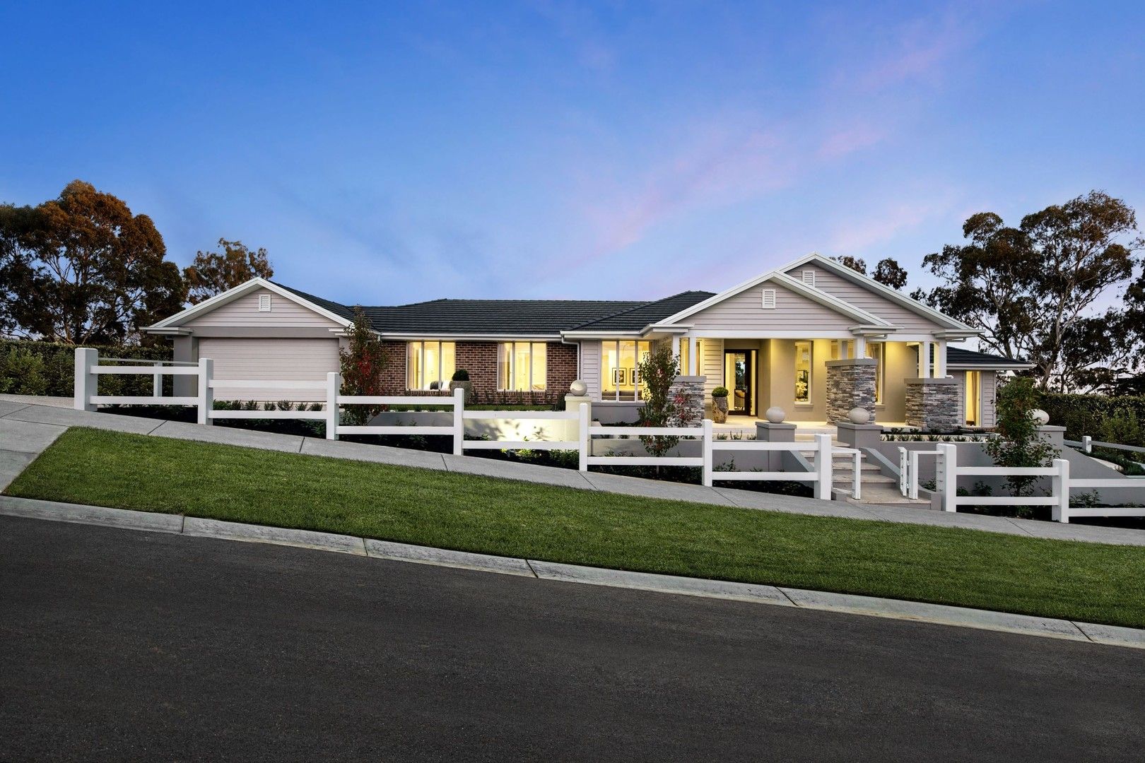 4 bedrooms House in 23 Newenham Parade MOUNT BARKER SA, 5251