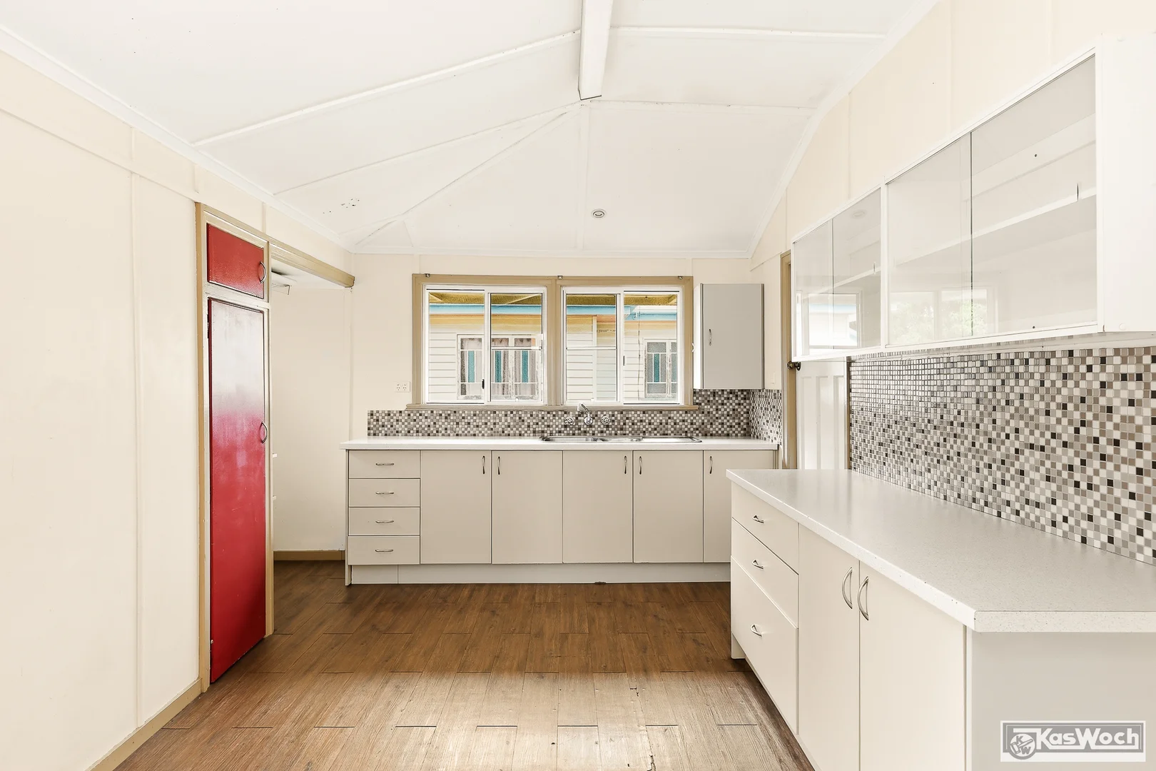 Additional image 17 of 293 Hutton Street, Berserker QLD 4701