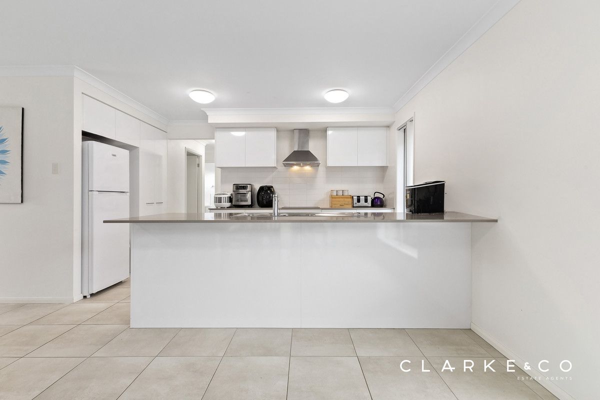 73 Awabakal Drive, Fletcher NSW 2287, Image 2