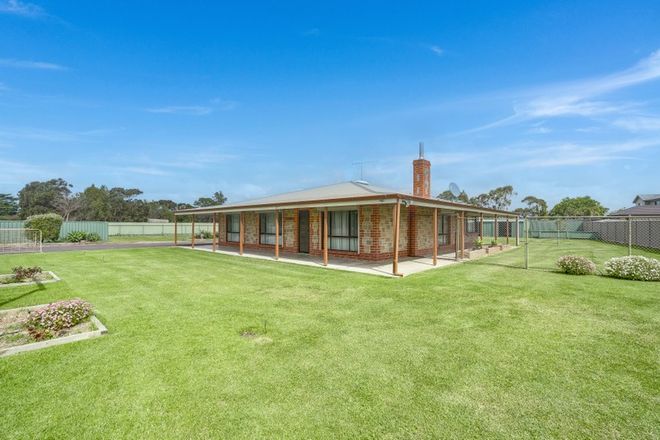 Picture of 25 Currency Creek Road, GOOLWA NORTH SA 5214
