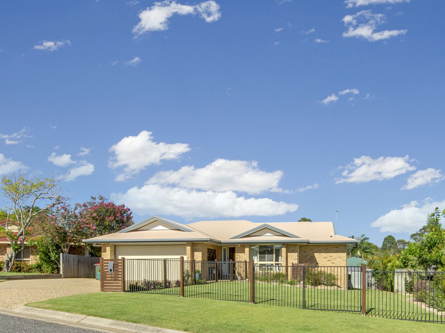 4 Selina Court, Tannum Sands QLD 4680, Image 1