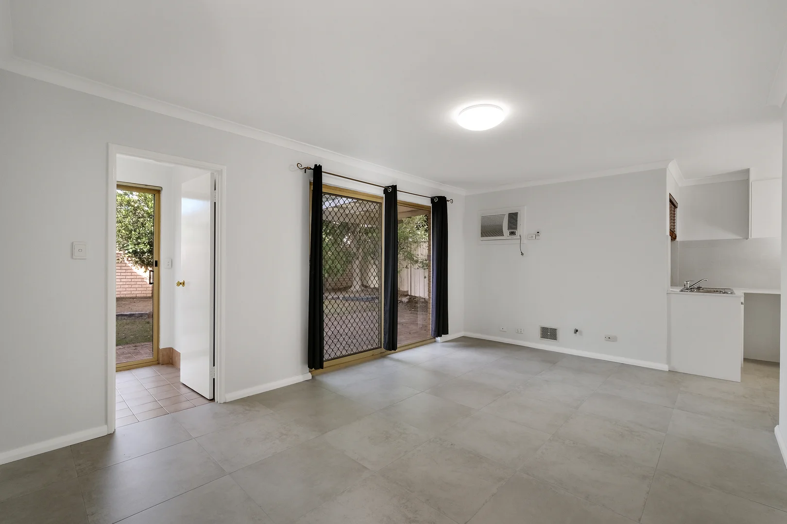 Additional image 6 of Unit 5/258 Labouchere Rd, Como WA 6152