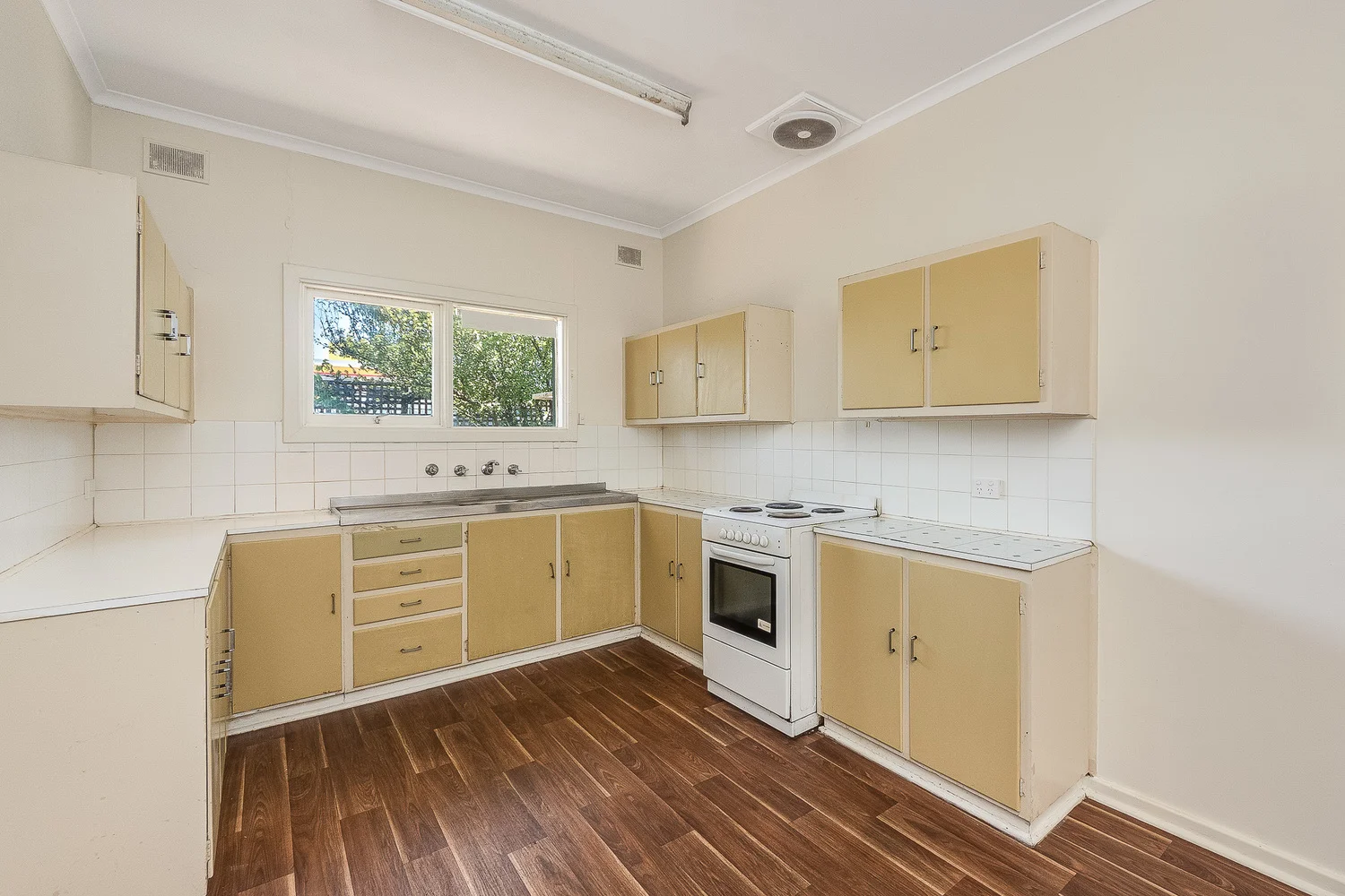 Additional image 3 of 161 Swanport Road, Murray Bridge SA 5253