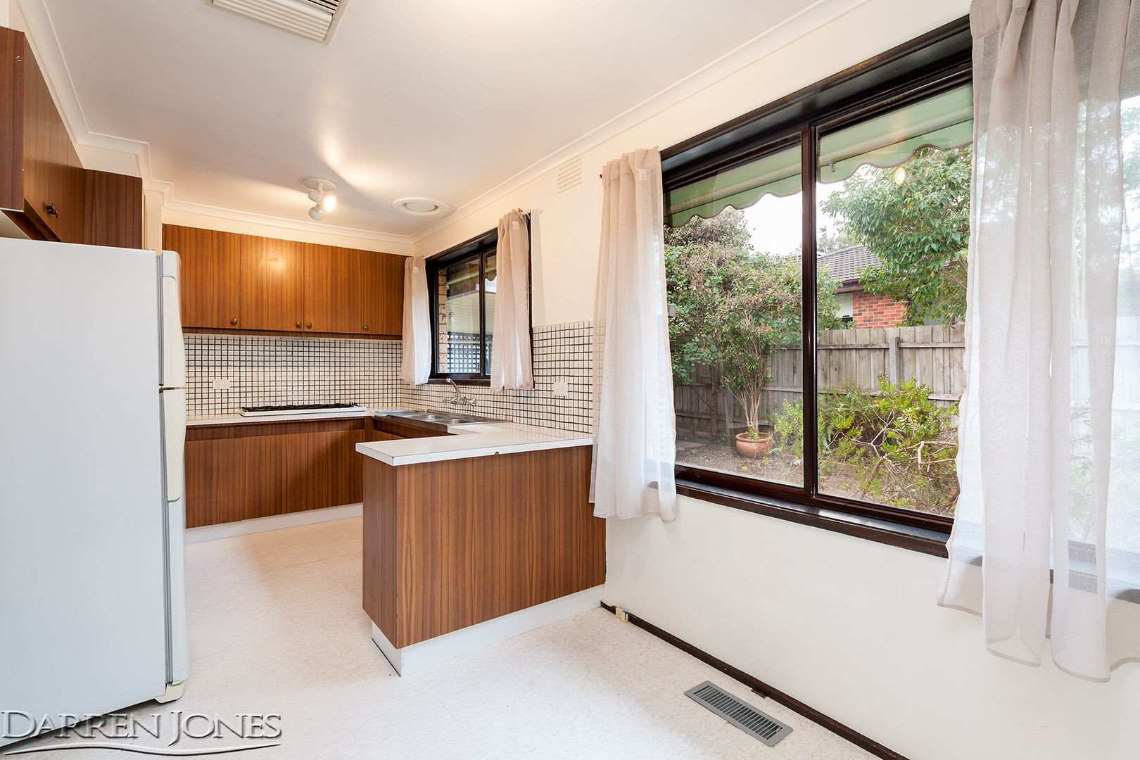 4/7 McDowell Street, Greensborough VIC 3088, Image 2