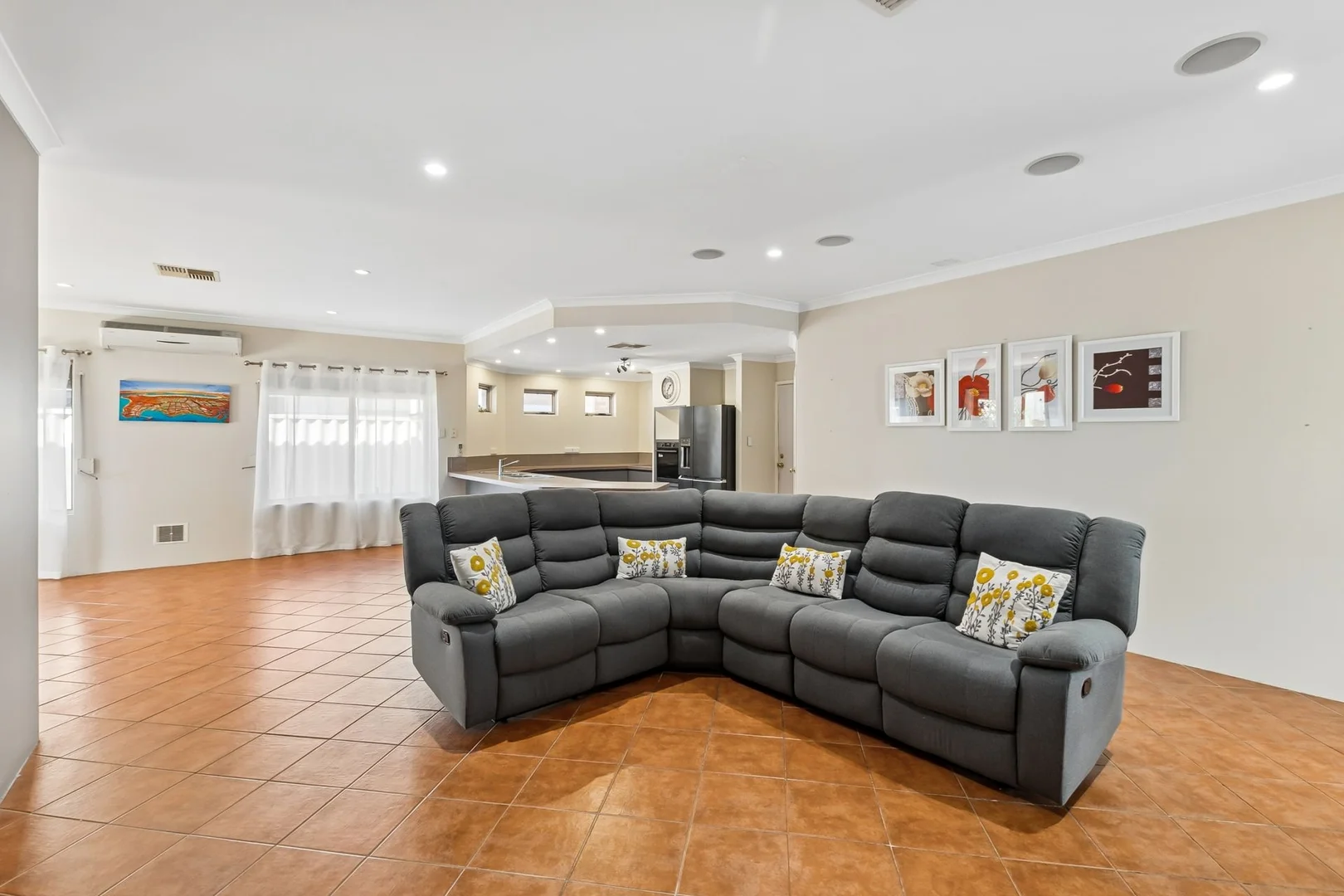 Additional image 8 of 24 Whimbrel Parade, Bennett Springs WA 6063