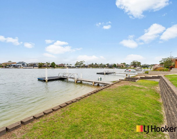 16 Acacia Circuit, Yamba NSW 2464