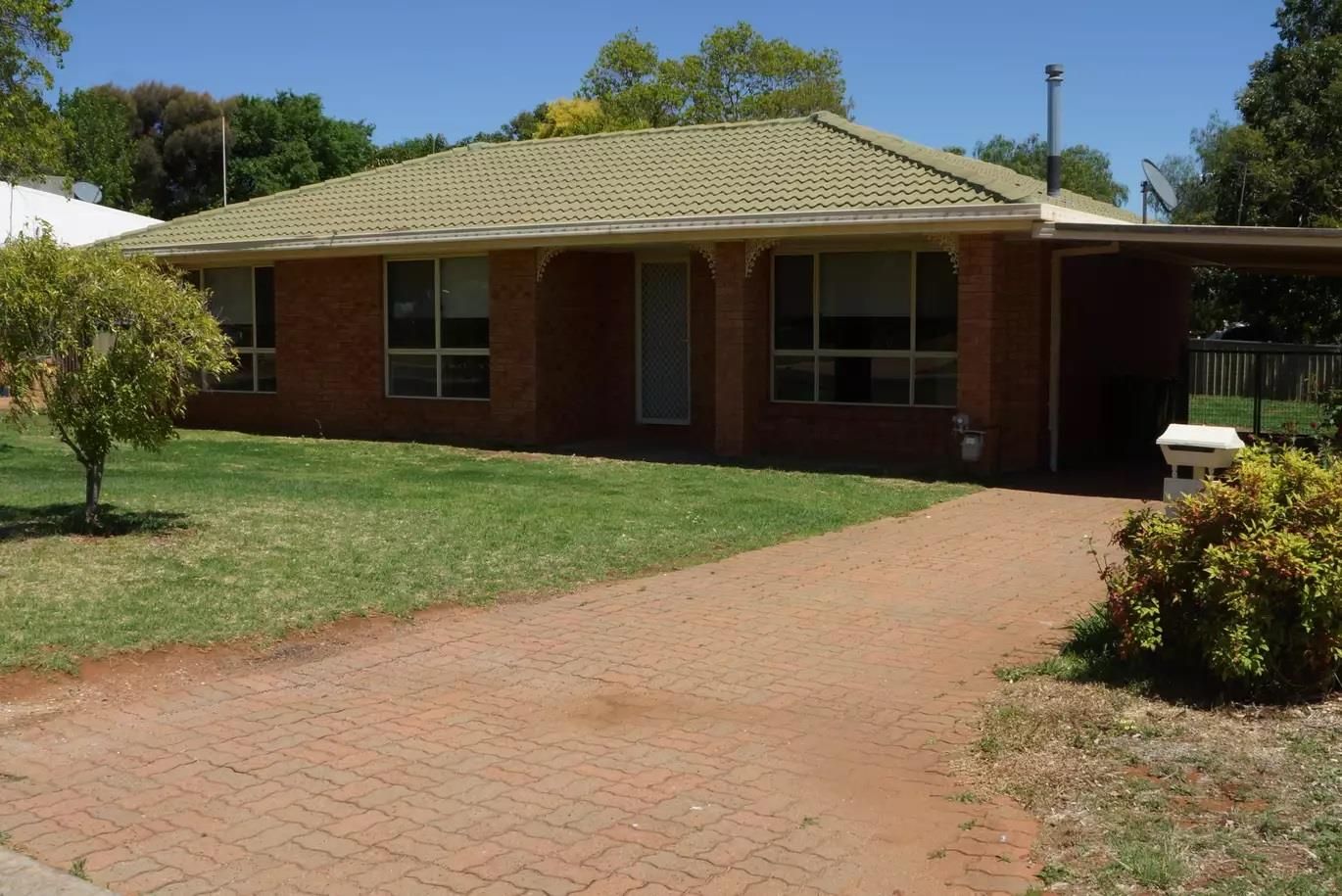 11 Pegasus Place, Dubbo NSW 2830, Image 0