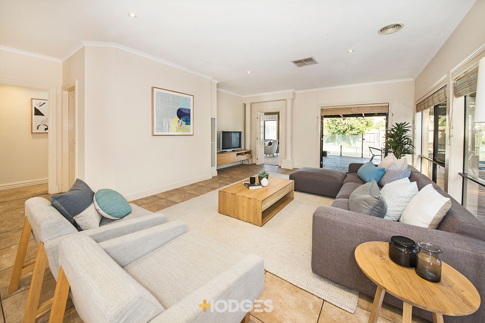 6 Winterset Close, Mordialloc VIC 3195, Image 2