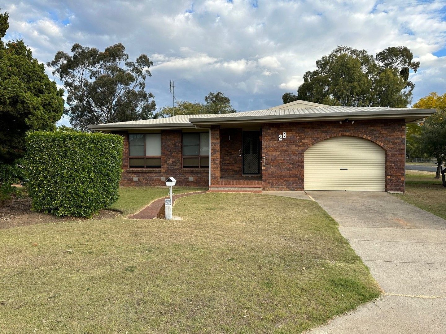 28 Fraser Street, Chinchilla QLD 4413 House For Rent Domain