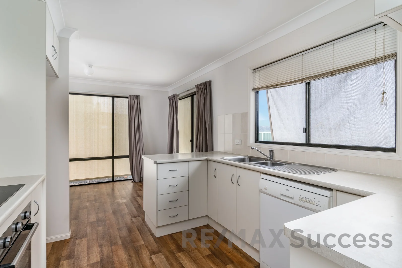 Additional image 4 of 2 McCartin CRT, Torrington QLD 4350