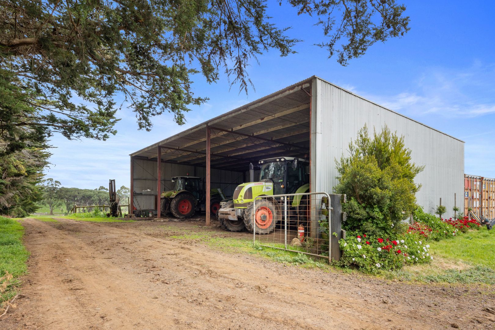 8 Stubbers Lane, Mirboo North VIC 3871, Image 2