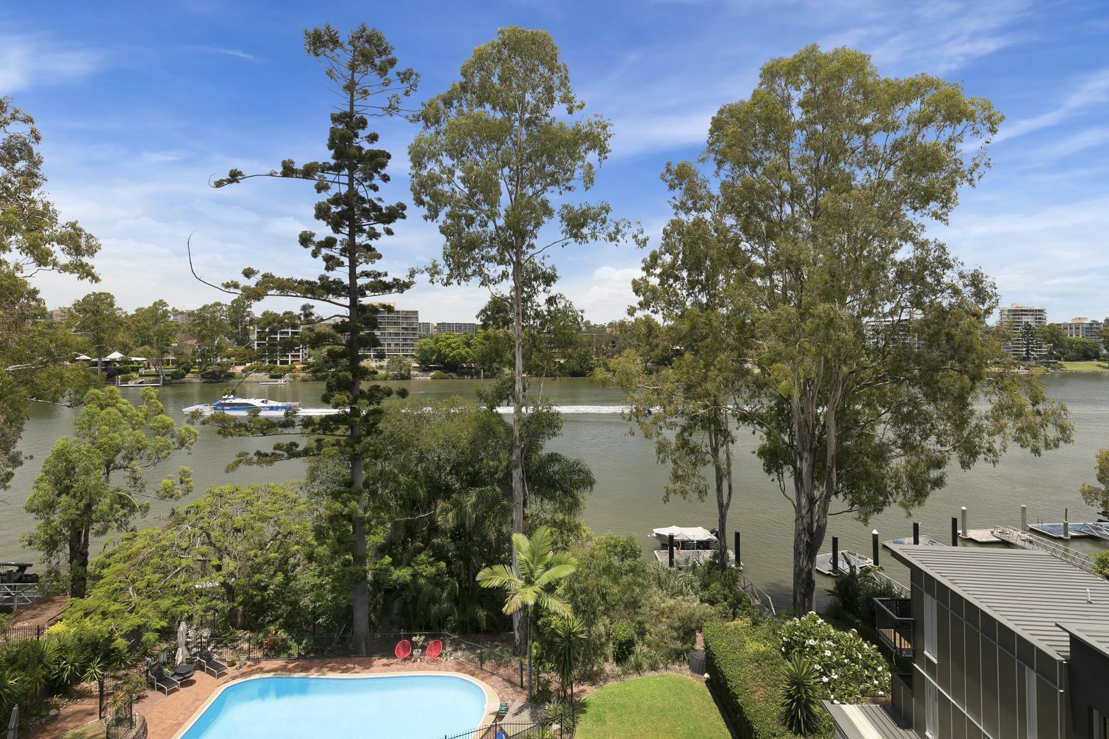 2 bedrooms Apartment / Unit / Flat in 2/149 Ryan Street WEST END QLD, 4101