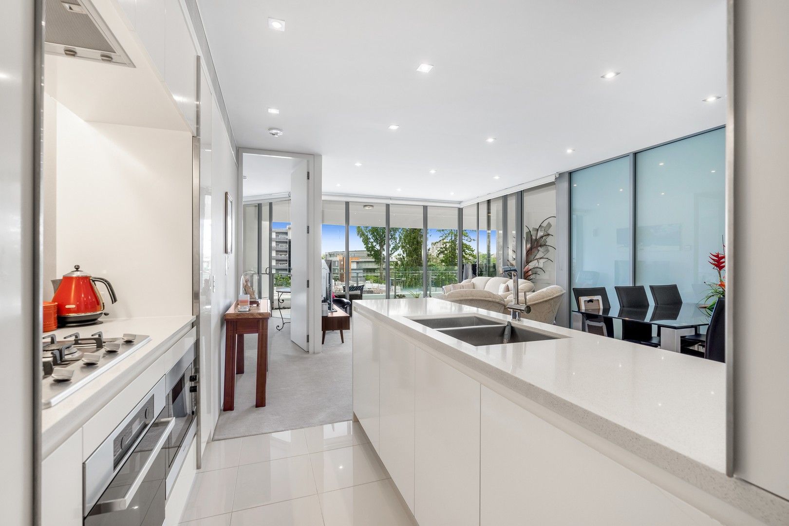 2 bedrooms Apartment / Unit / Flat in 1310/45 Duncan Street WEST END QLD, 4101