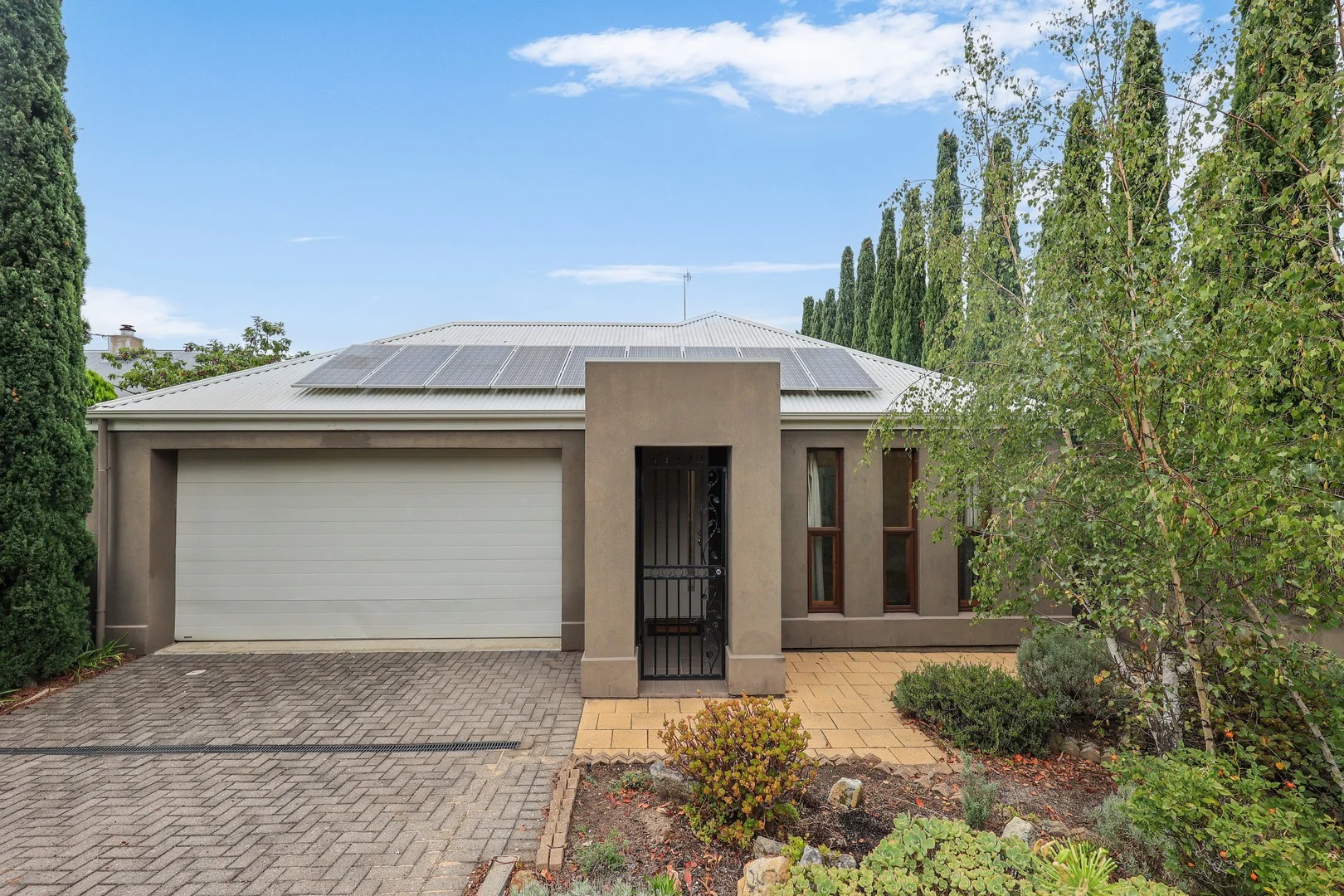 14 Field Avenue, Victor Harbor SA 5211