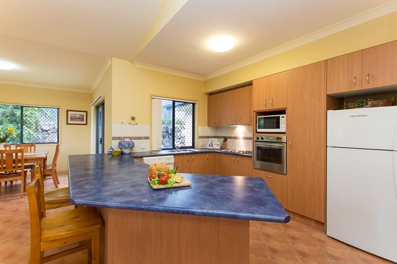 54 Charolais Crescent, Upper Kedron QLD 4055, Image 2