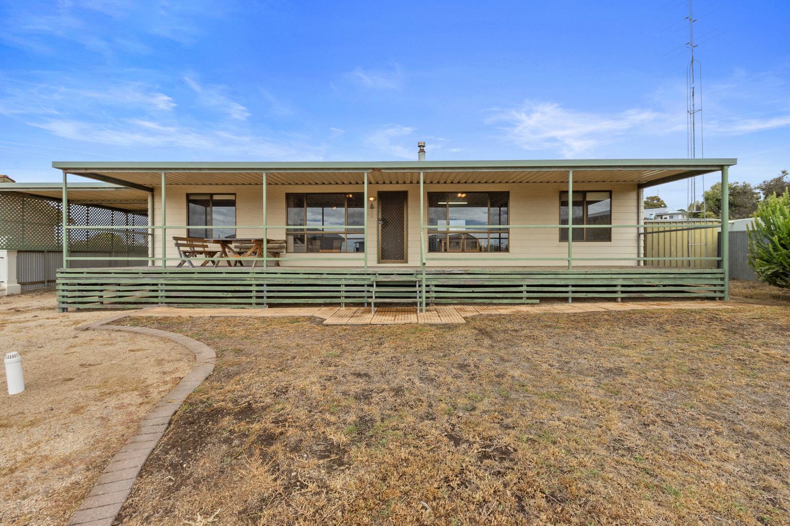 5 Hardwicke Close, Point Turton SA 5575, Image 1