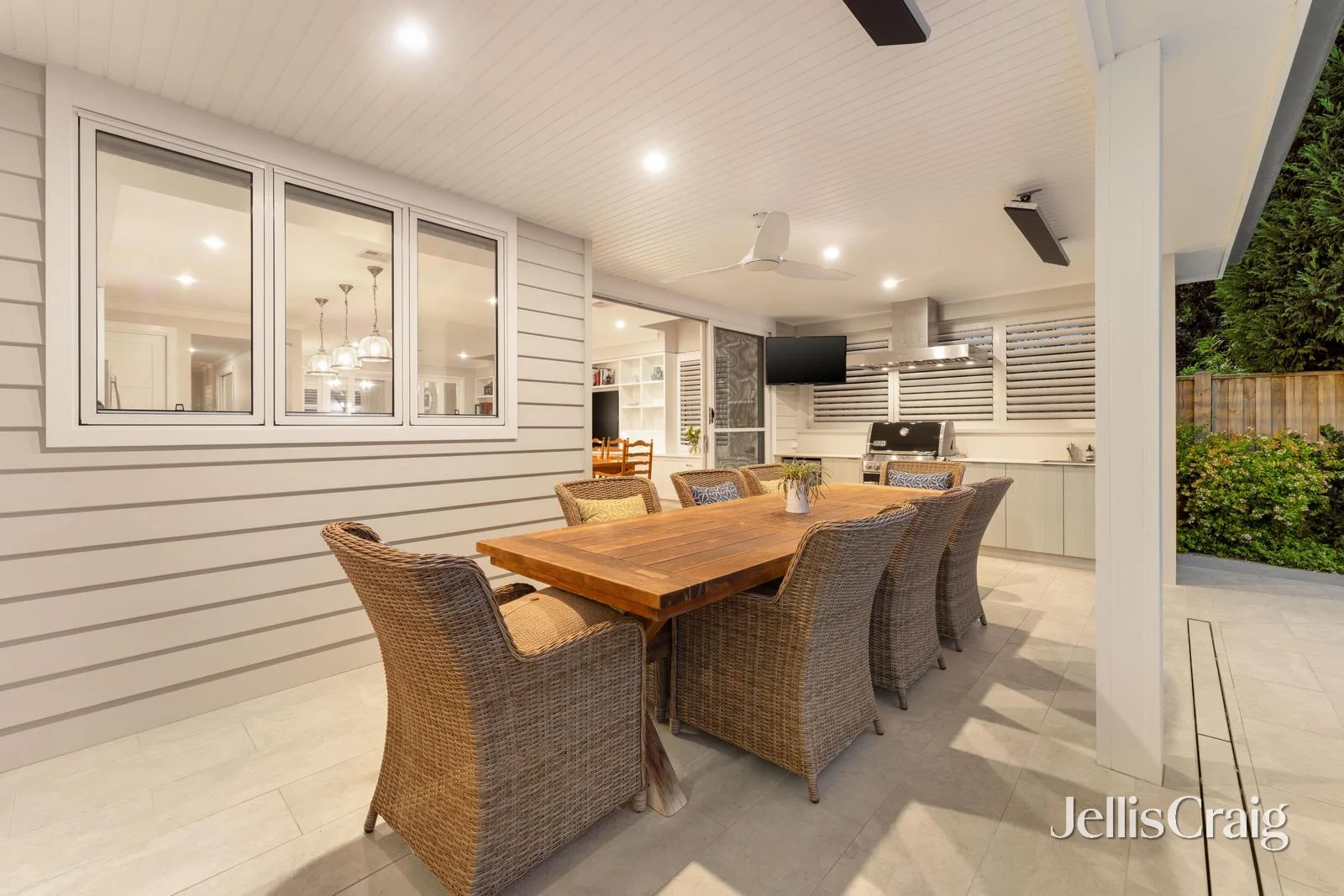 Additional image 7 of 20 Lake Street, Lake Wendouree VIC 3350