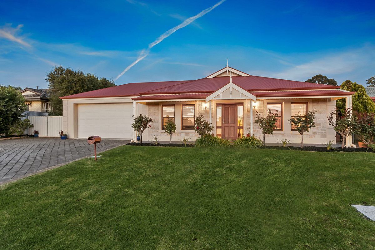 9 Deakin Avenue, Hope Valley SA 5090