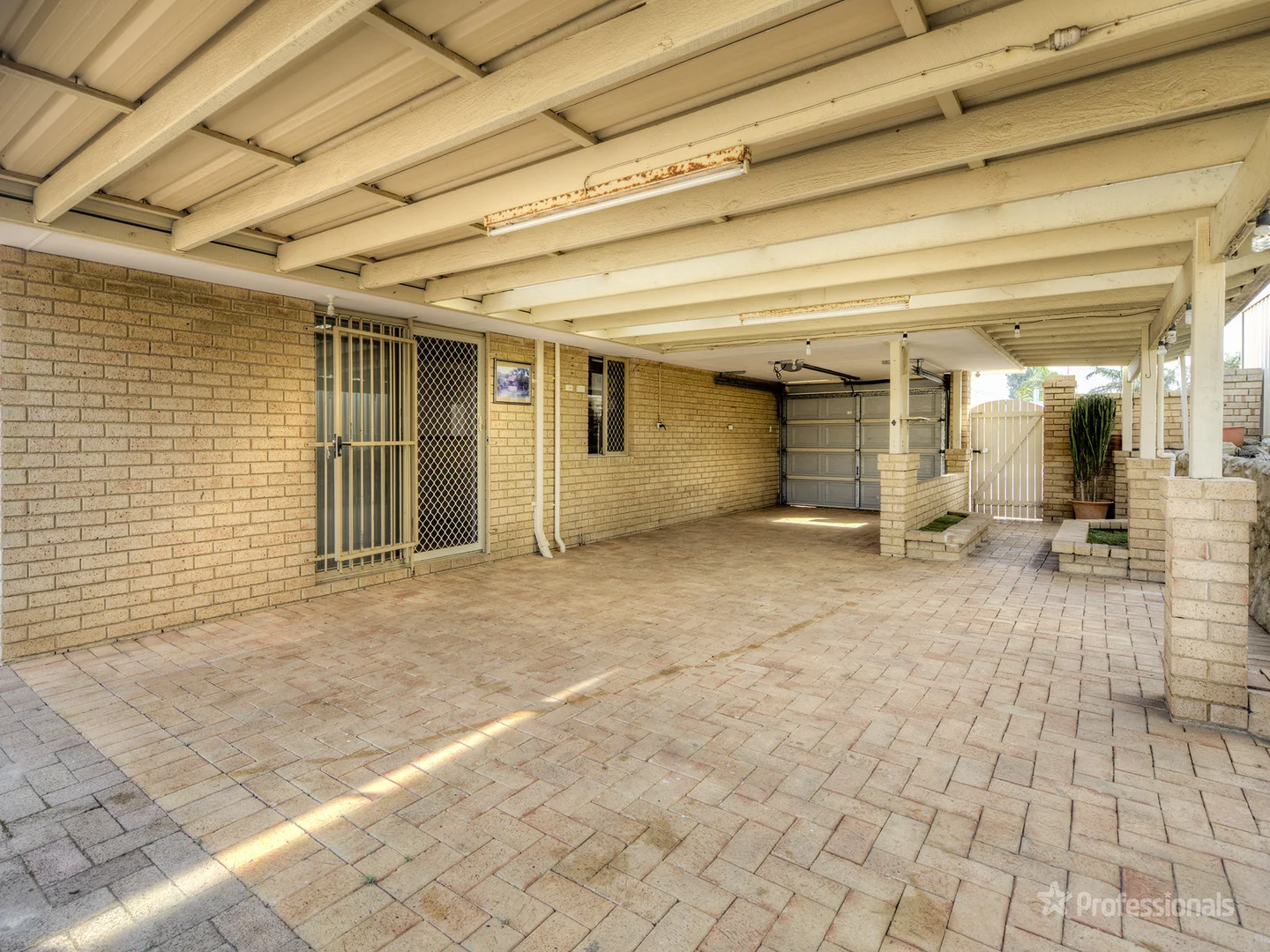 Additional image 18 of 11 Ellenbrae Place, Marangaroo WA 6064