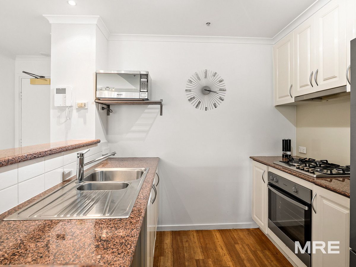 116/88 Park Street, South Melbourne VIC 3205, Image 2