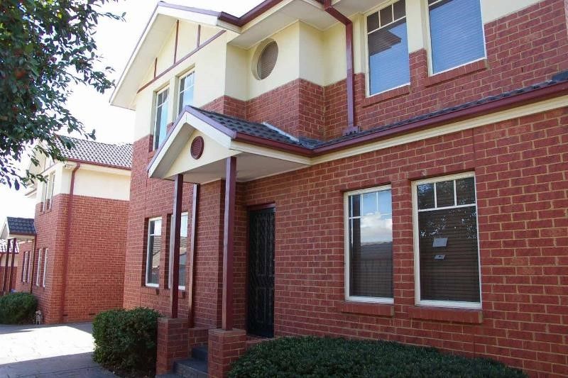 3 bedrooms House in 3/28 Bamfield Road HEIDELBERG HEIGHTS VIC, 3081