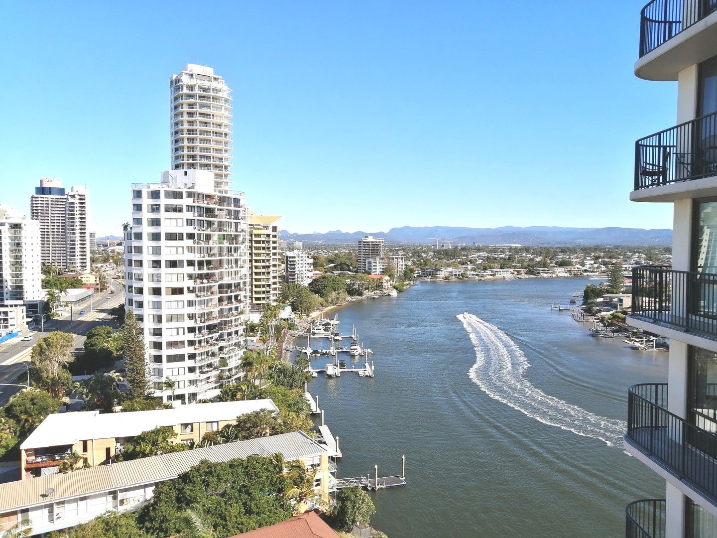 2 bedrooms Apartment / Unit / Flat in 2940 Gold Coast Highway SURFERS PARADISE QLD, 4217