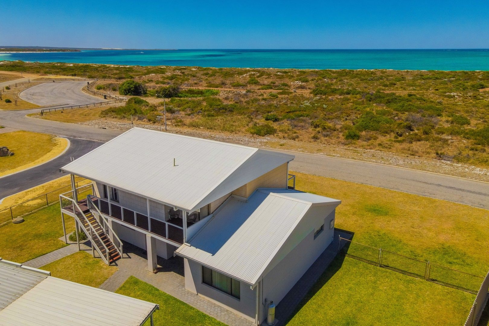4 bedrooms House in 11 Barcelona Drive CERVANTES WA, 6511