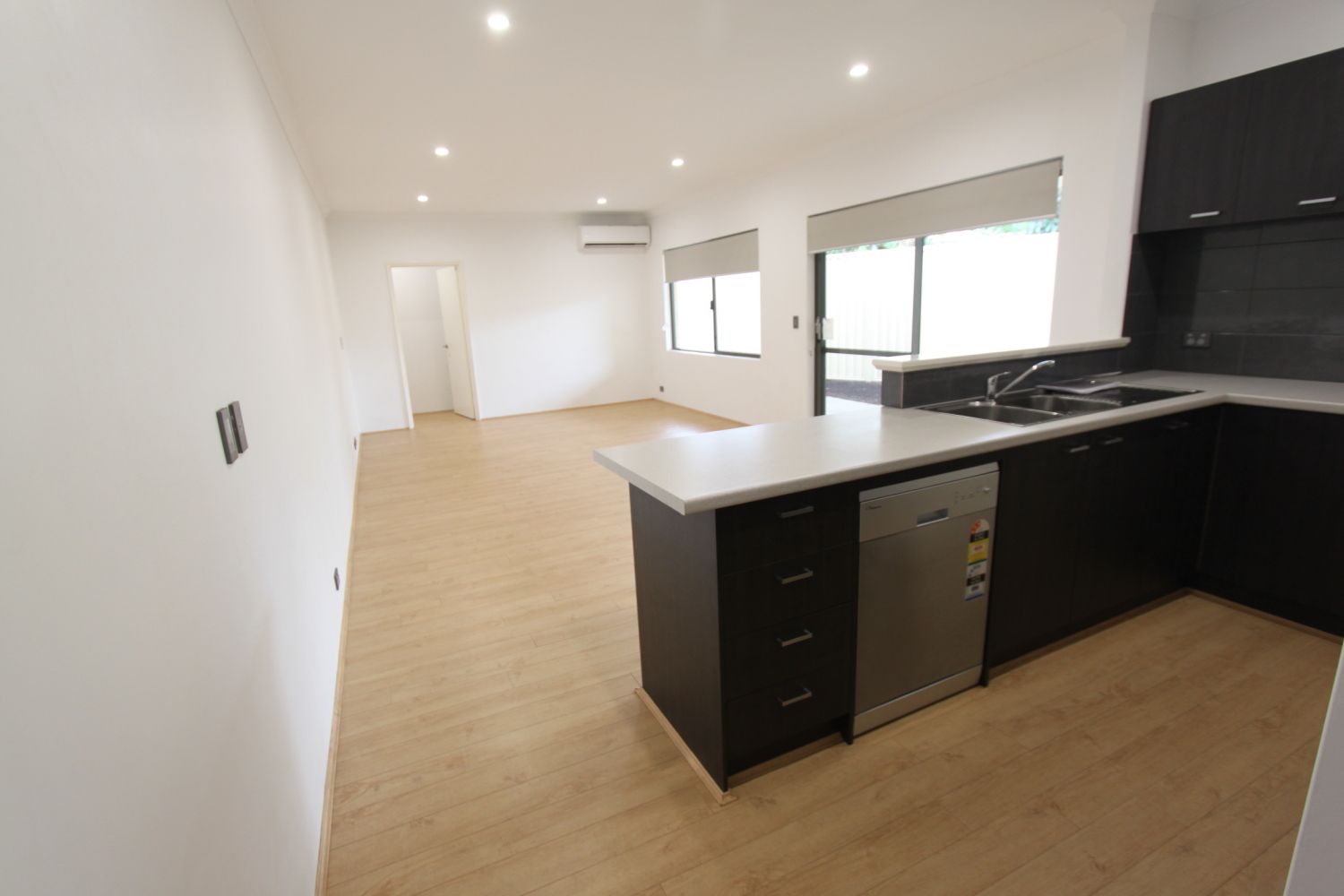 3 bedrooms House in 5a Myrtle MORLEY WA, 6062