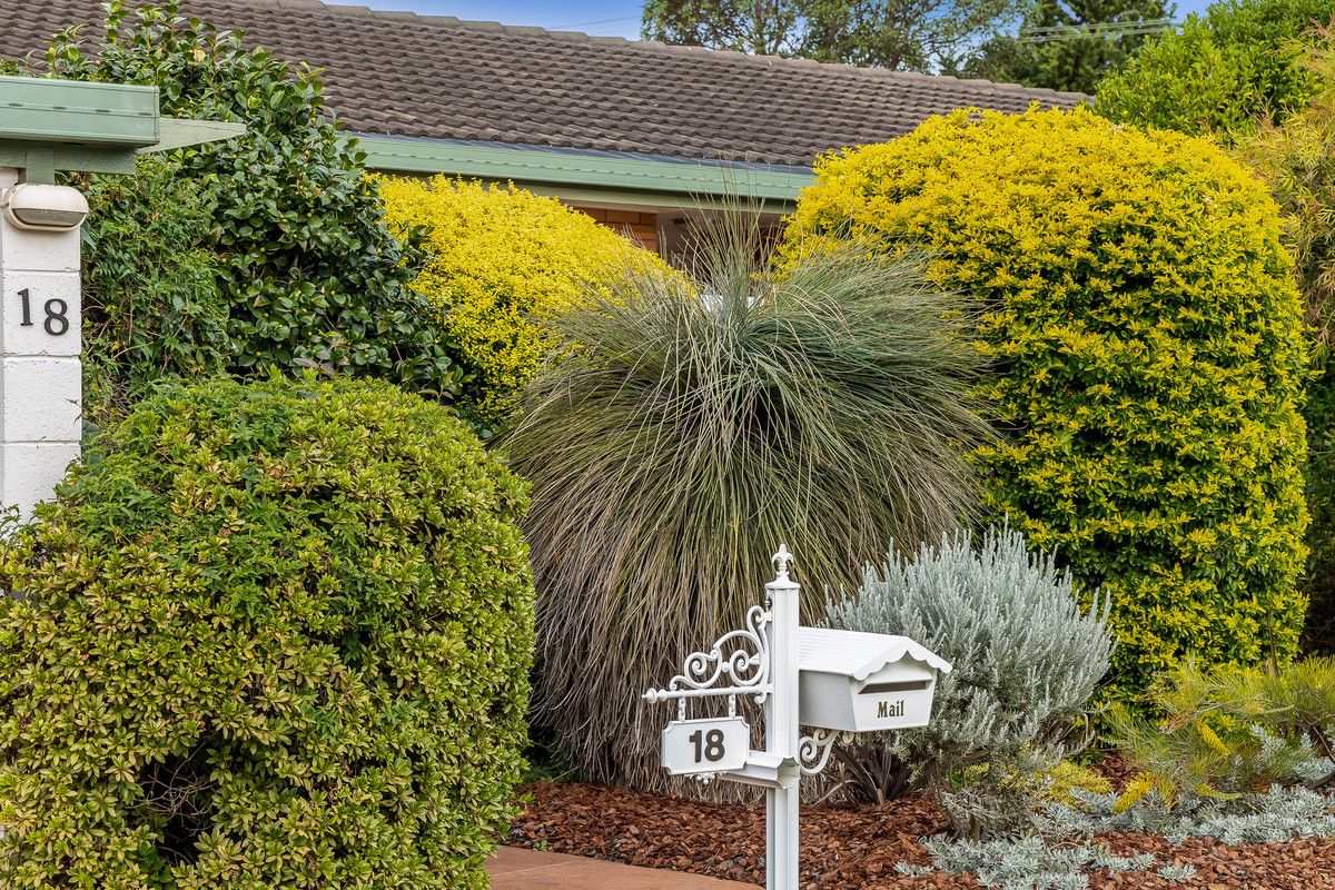 18 Leahy Street, Rockville QLD 4350, Image 1