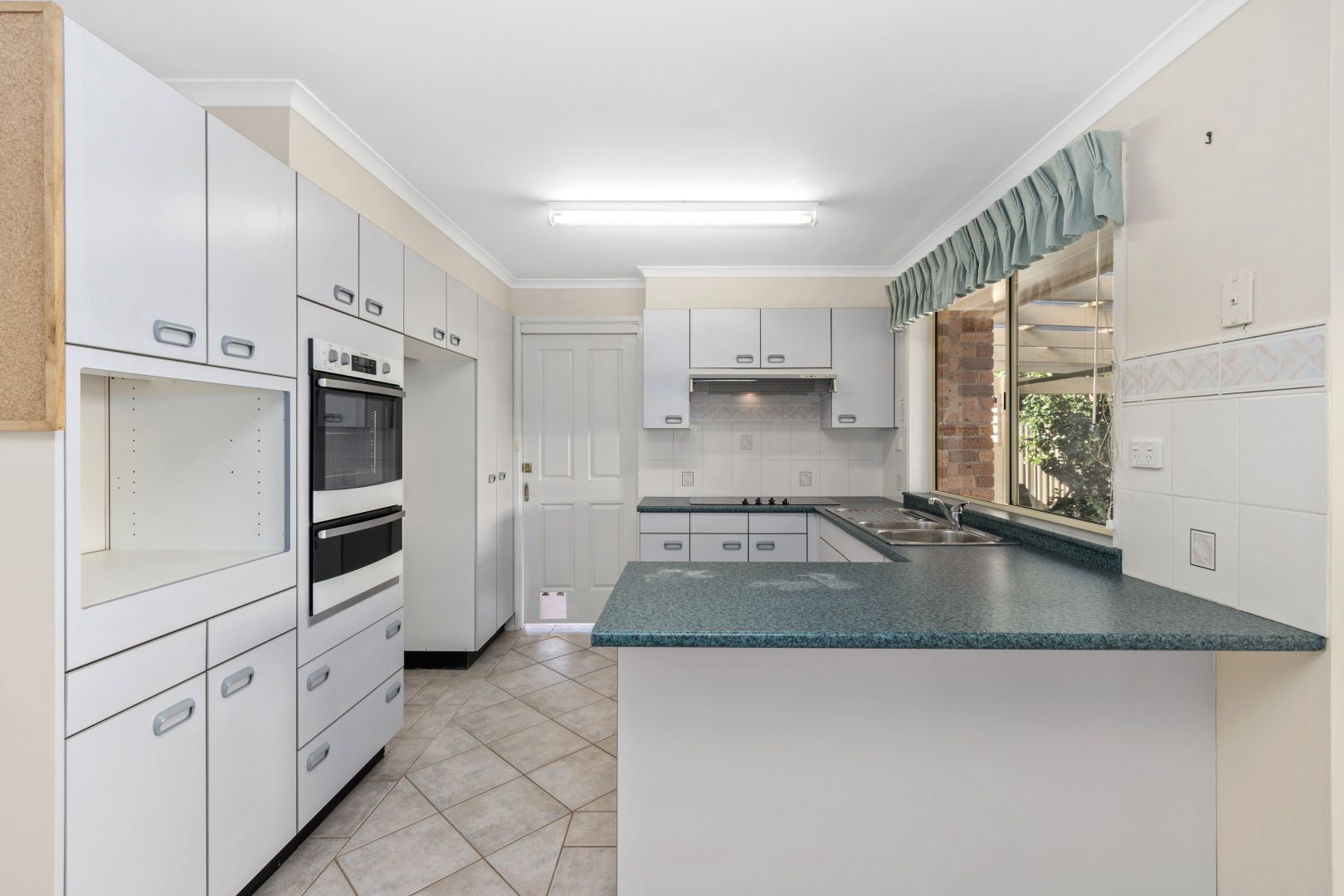 66 Melaleuca Crescent, Catalina NSW 2536, Image 1