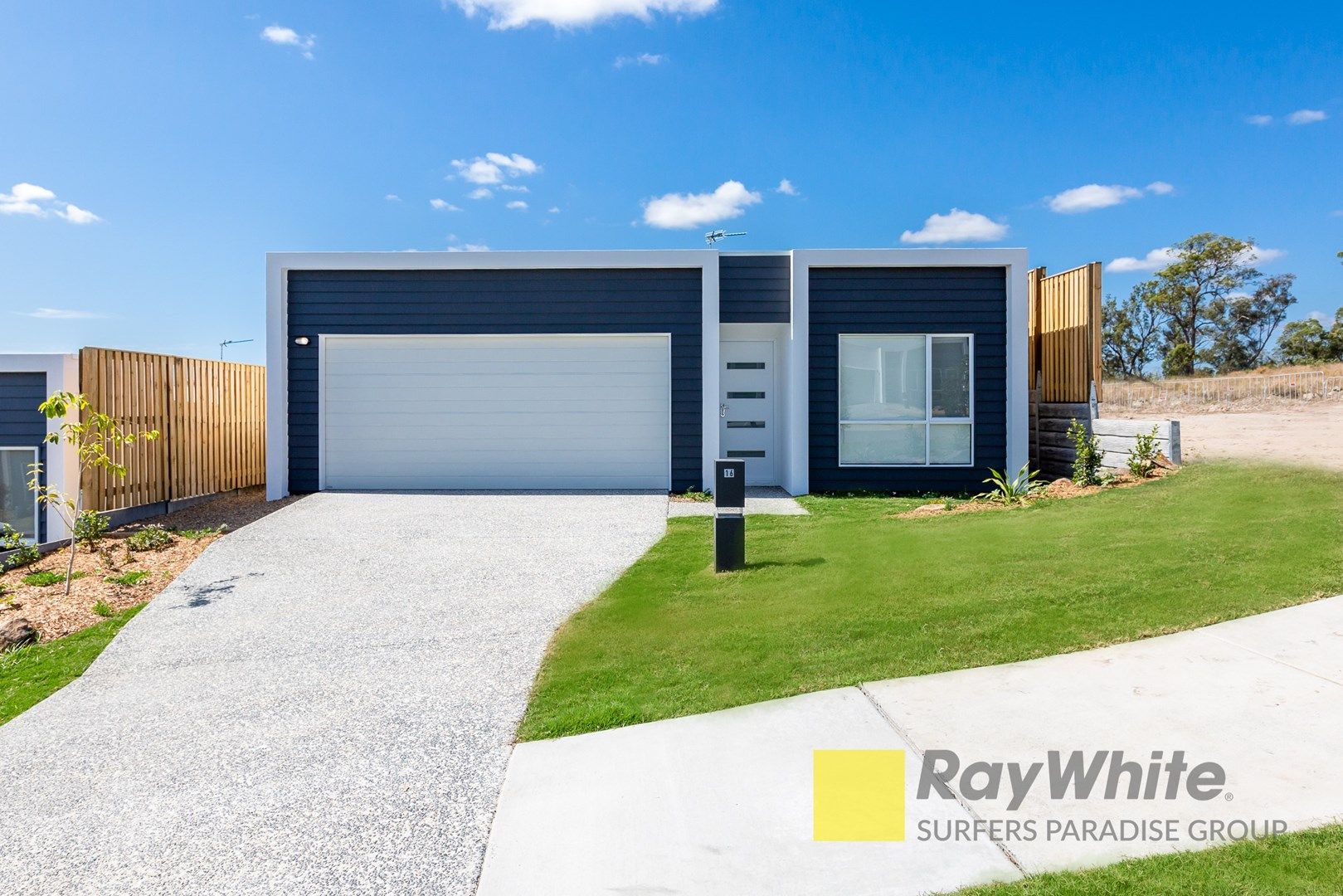 4 bedrooms House in 16 O'Connell Court PIMPAMA QLD, 4209
