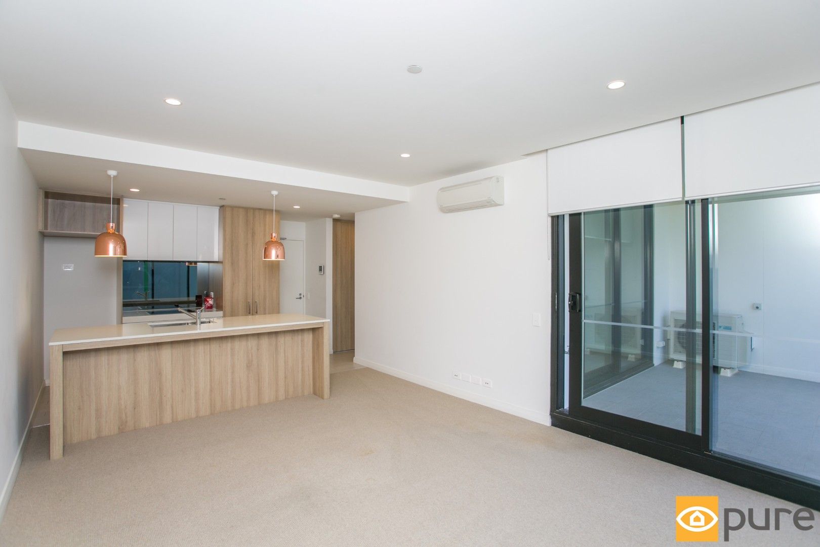 1 bedrooms Apartment / Unit / Flat in 602/8 Tassels Place INNALOO WA, 6018